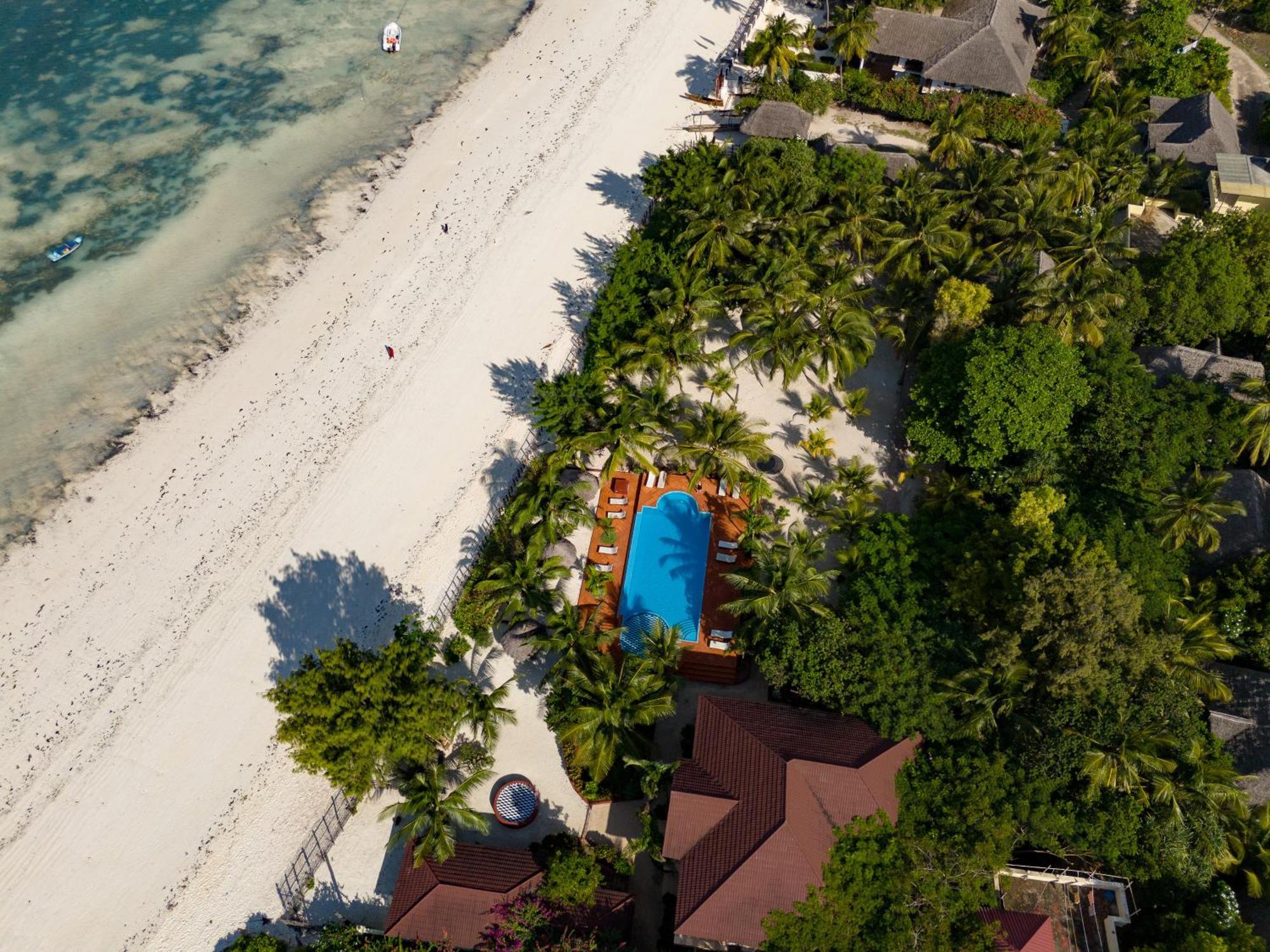 Ifa Beach Resort Джамбиани Екстериор снимка