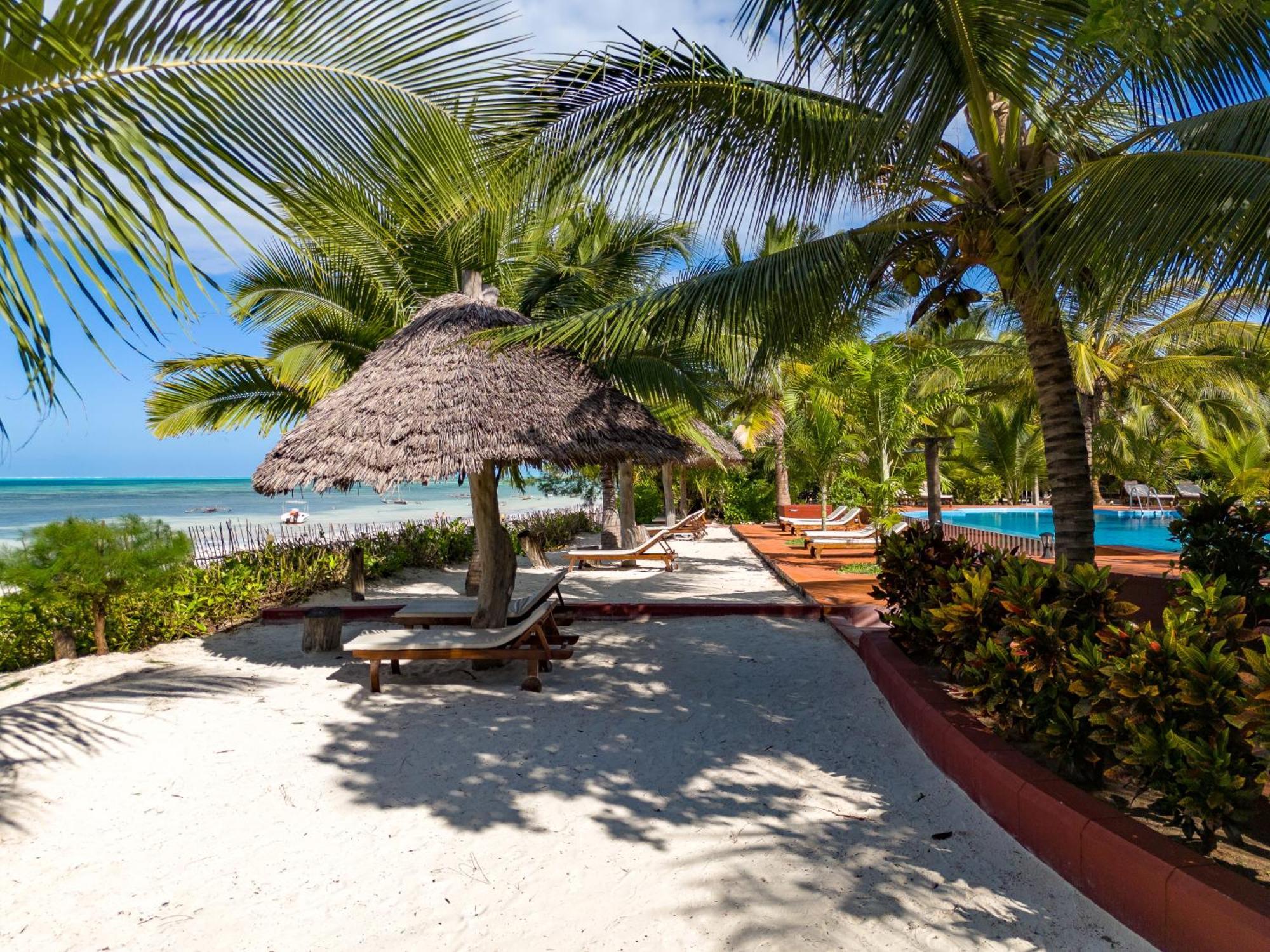 Ifa Beach Resort Джамбиани Екстериор снимка