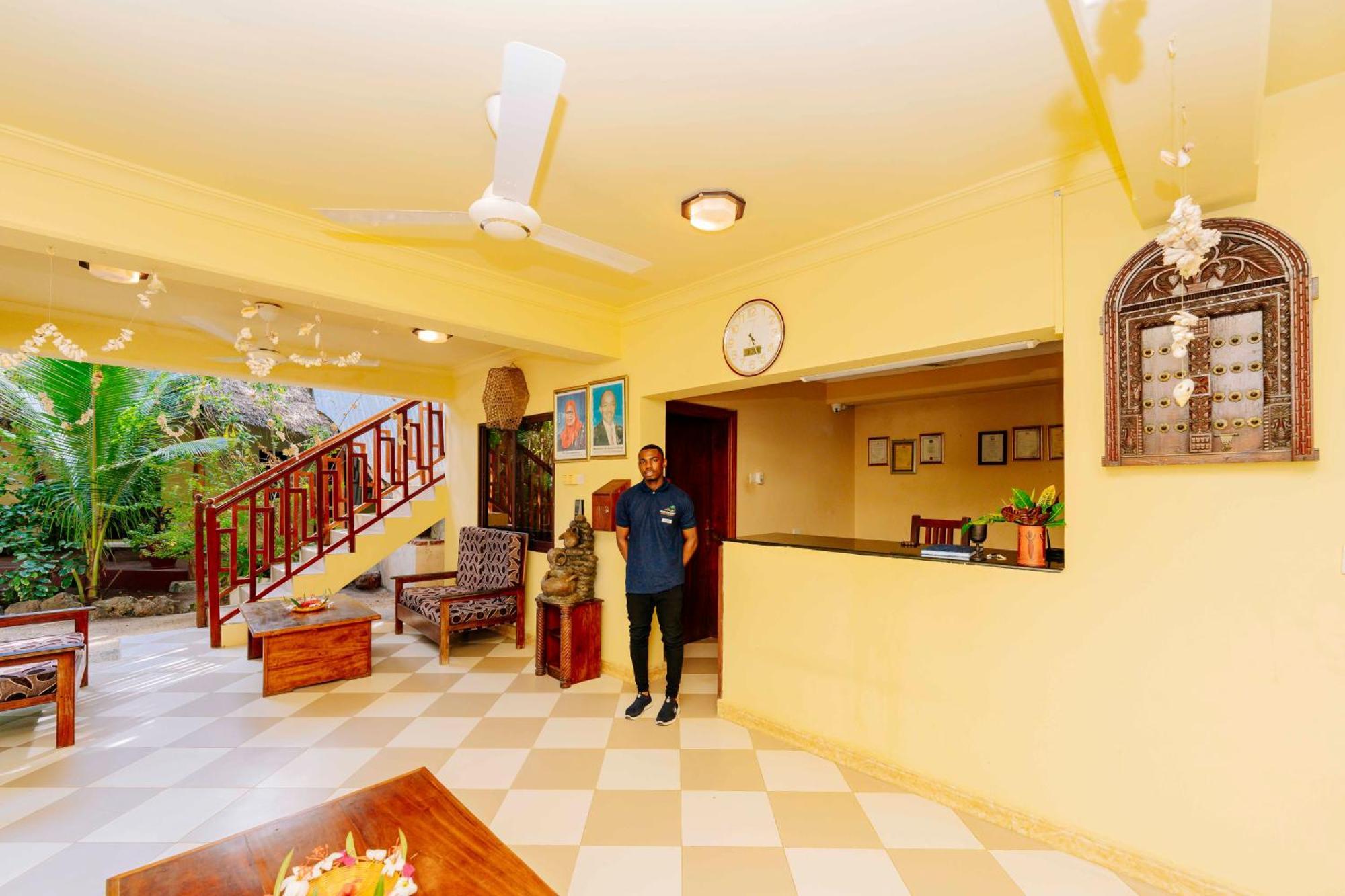 Ifa Beach Resort Джамбиани Екстериор снимка