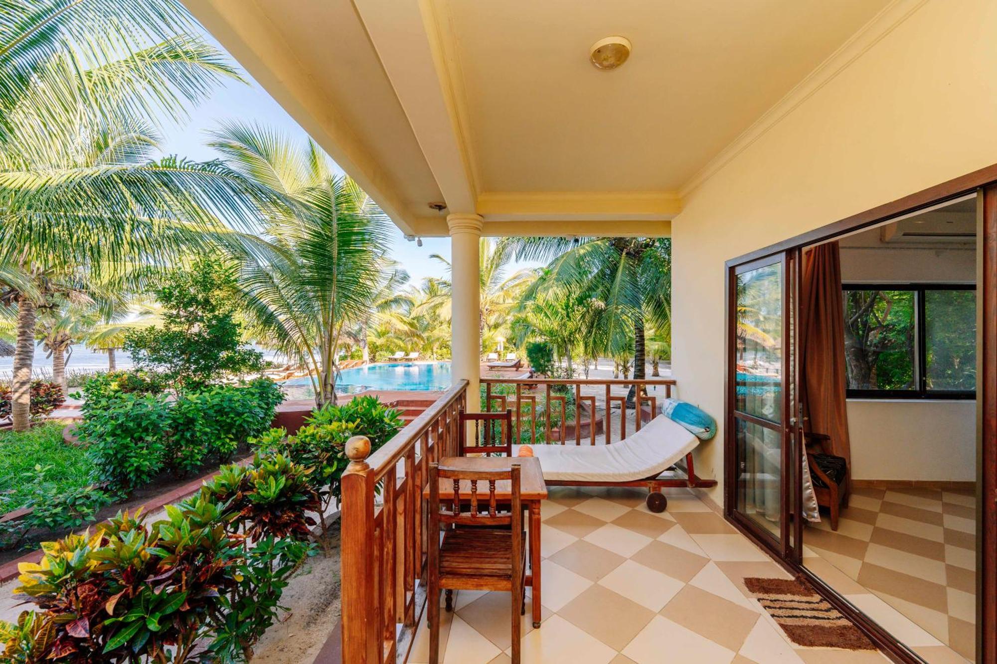 Ifa Beach Resort Джамбиани Екстериор снимка
