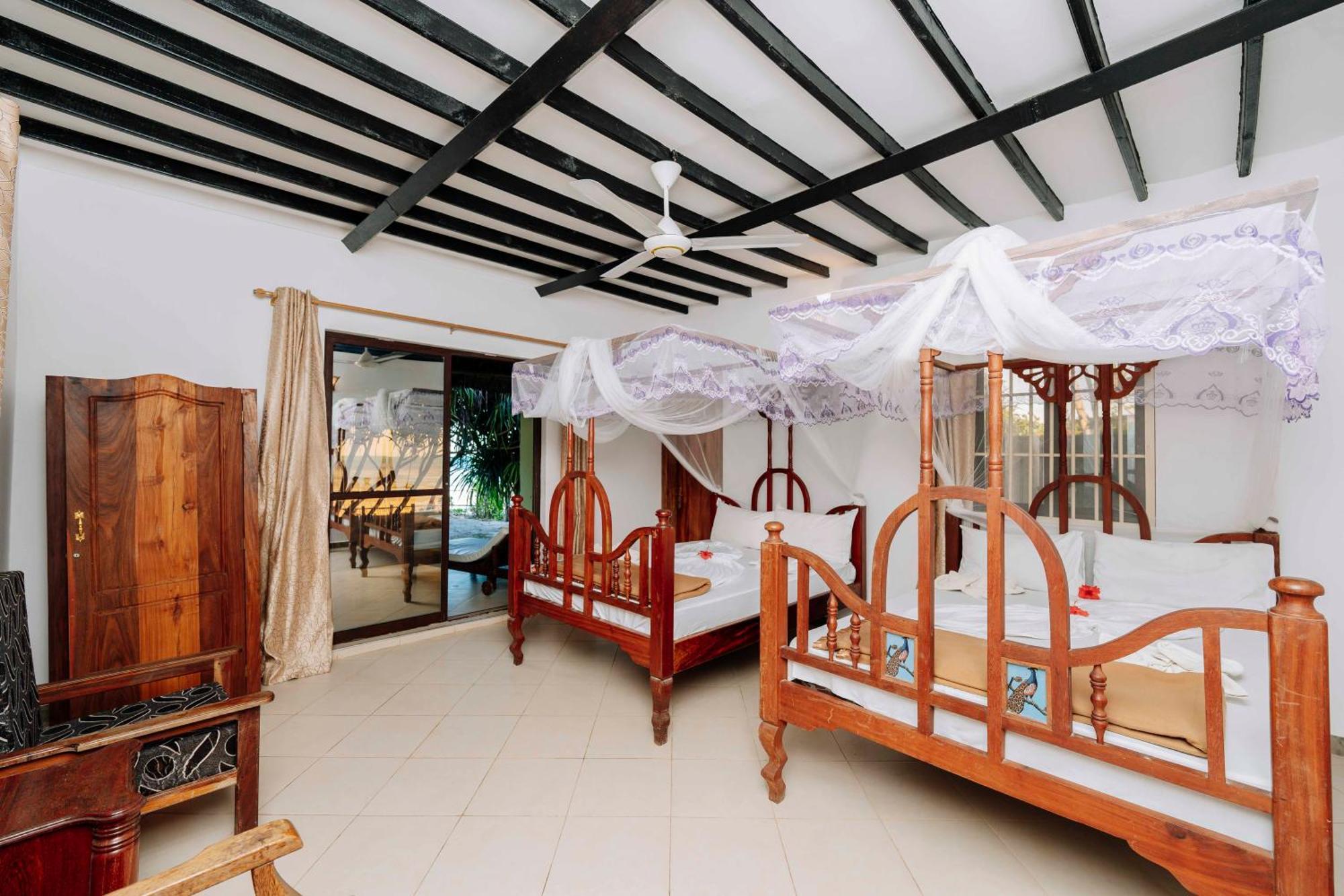 Ifa Beach Resort Джамбиани Екстериор снимка