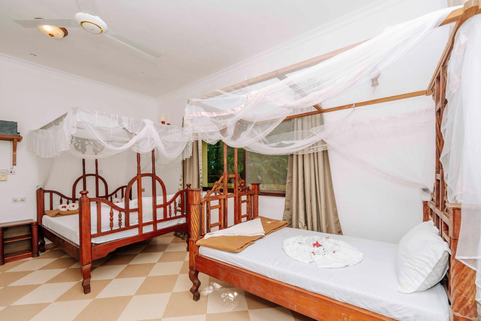 Ifa Beach Resort Джамбиани Екстериор снимка