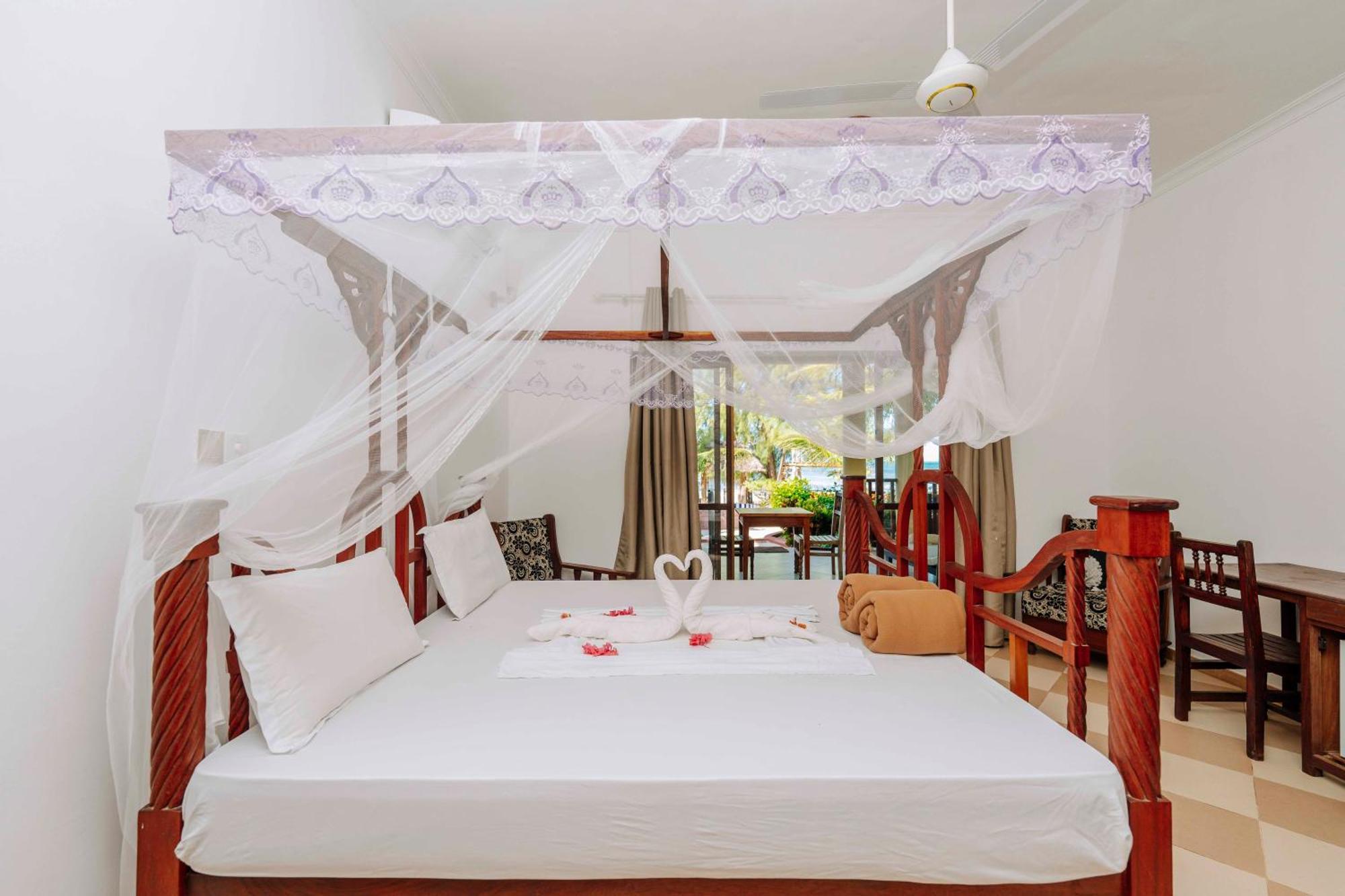 Ifa Beach Resort Джамбиани Екстериор снимка