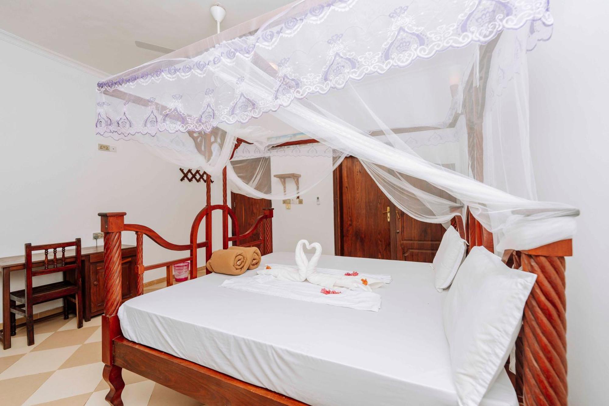 Ifa Beach Resort Джамбиани Екстериор снимка