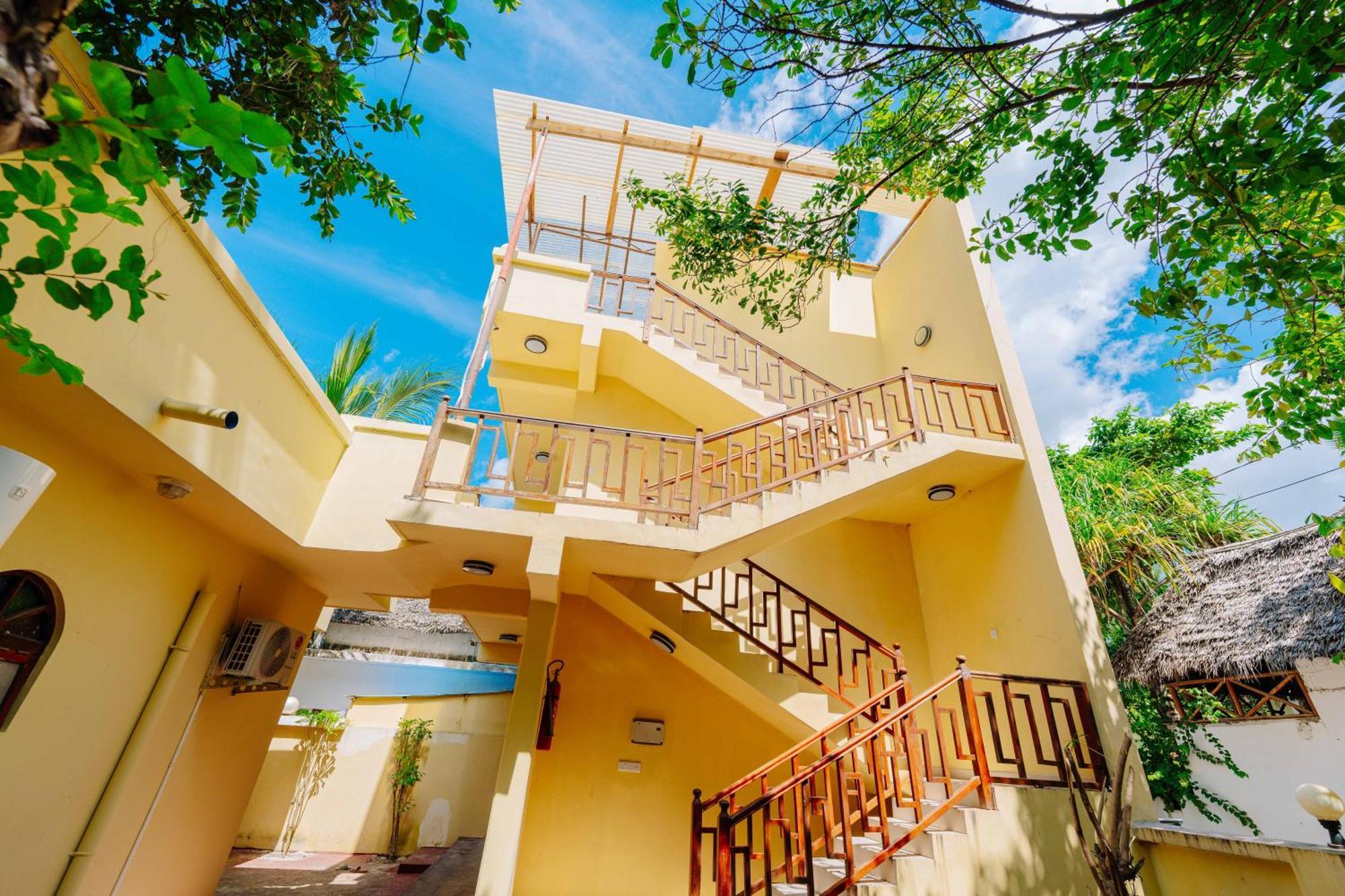 Ifa Beach Resort Джамбиани Екстериор снимка