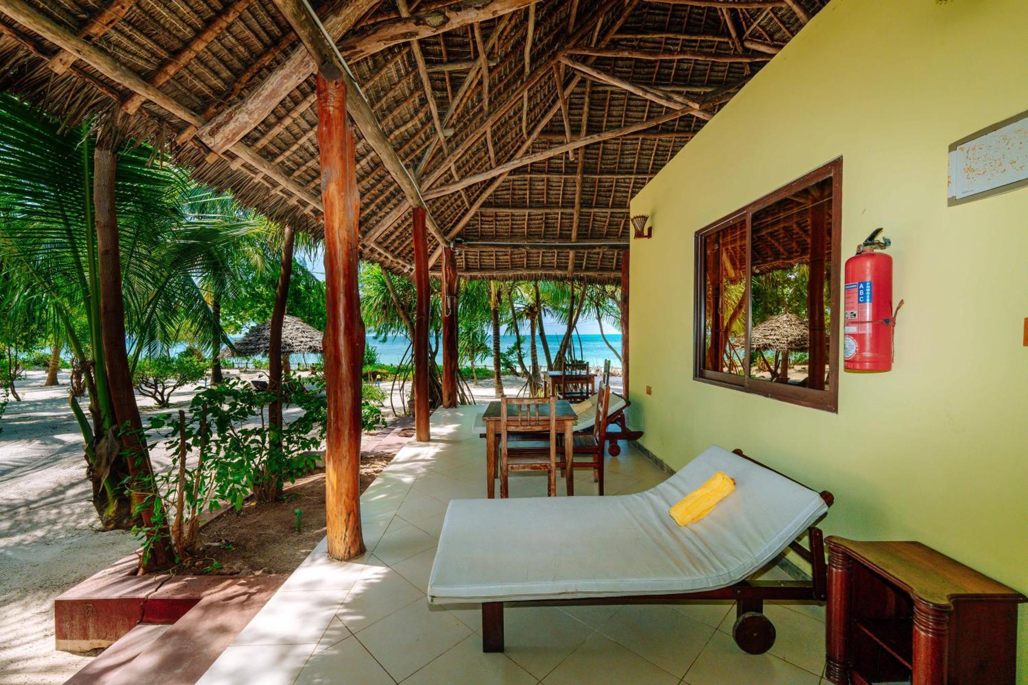 Ifa Beach Resort Джамбиани Екстериор снимка