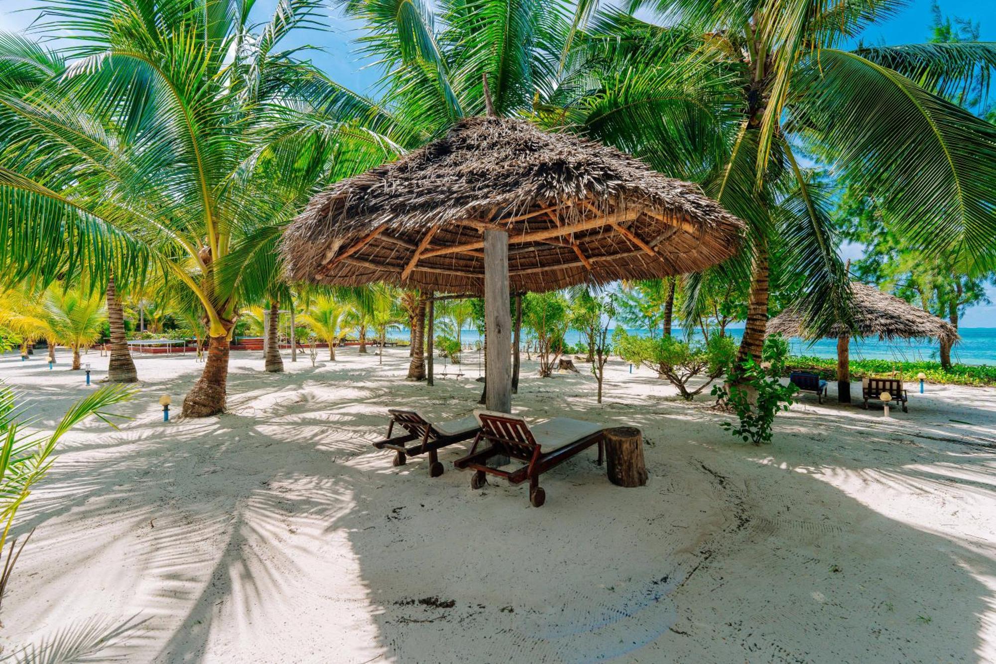 Ifa Beach Resort Джамбиани Екстериор снимка