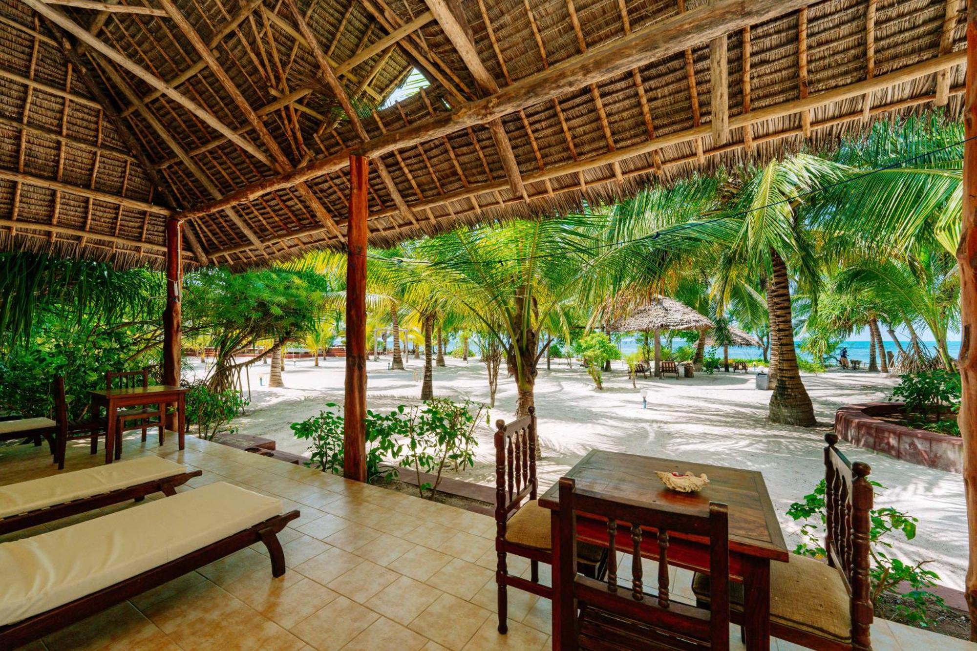 Ifa Beach Resort Джамбиани Екстериор снимка